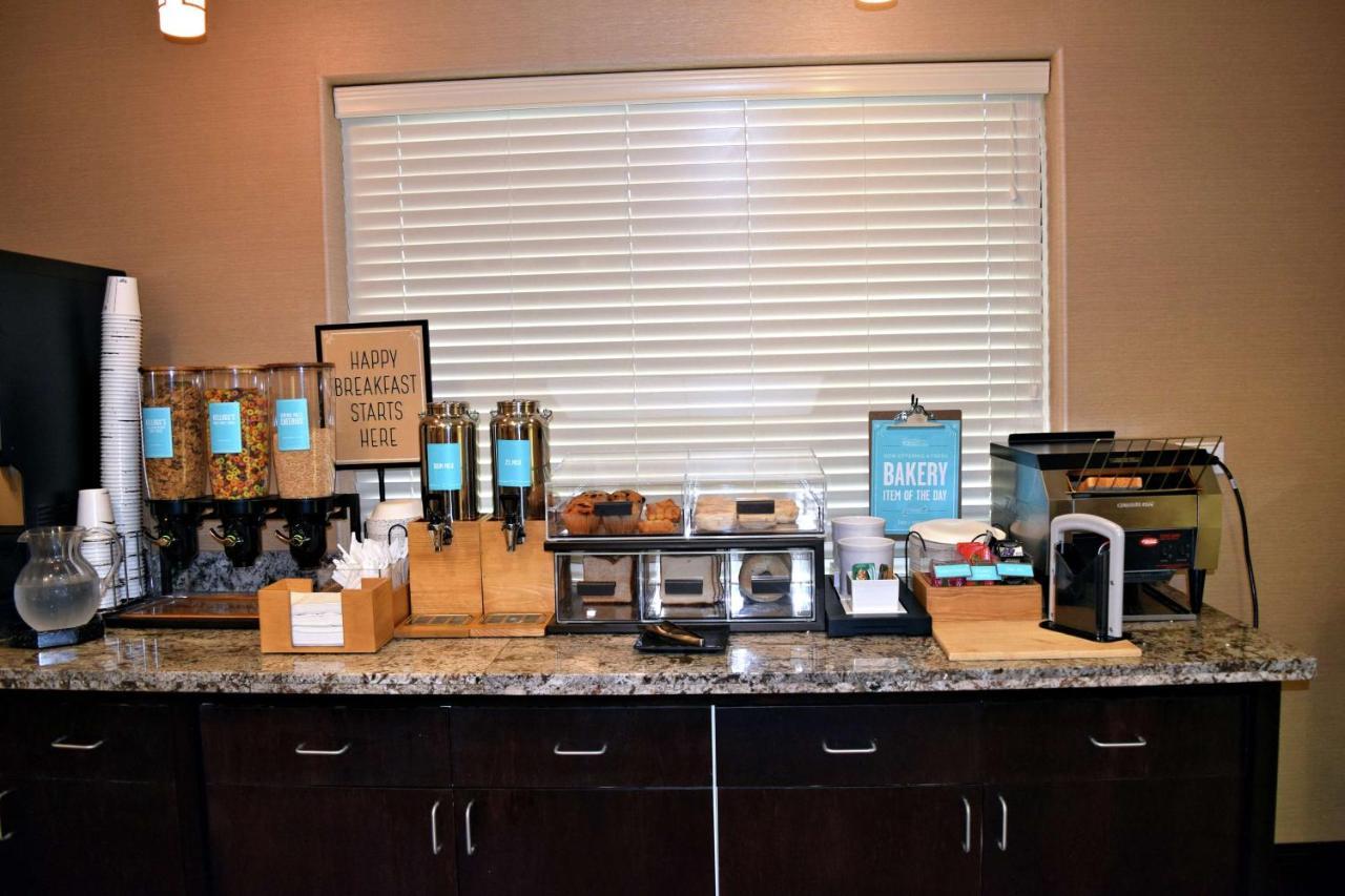 Hampton Inn Saskatoon South Eksteriør bilde